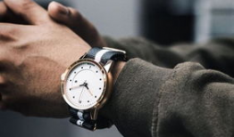 骚白直播间91万手表,这是要上天吗？